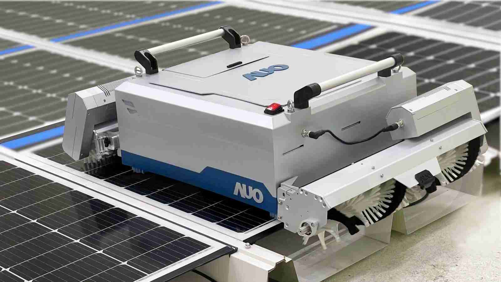 CG电子致力EPC场域技术升级，，导入清洁机器人搭配传感器与AI数据分析，，大幅减少维运成本